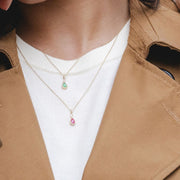 Collier Pendentif Classique en Or Jaune 9ct avec Emeraude Poire et Diamants