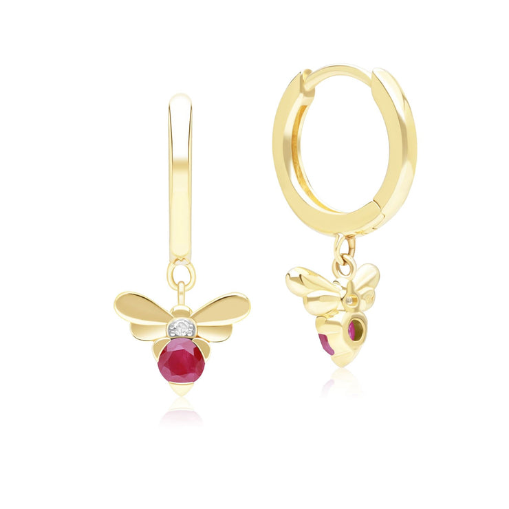 Orecchini a cerchio con ape in stile nido d'ape in oro giallo da 9 ct con rubino e diamante