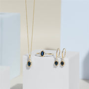 Boucles d'Oreilles Pendantes Classique en Or Jaune 9ct avec Saphir Oval et Diamants Ronds