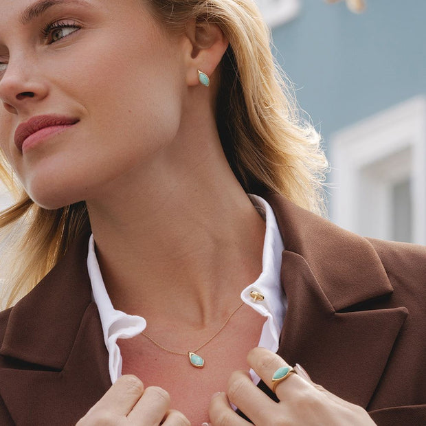 Bague classique avec marquise amazonite en or jaune 9 carats