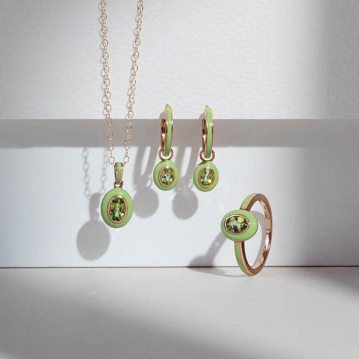 Ciondolo Siberian Waltz in smalto verde e peridoto ovale in argento sterling con placcatura in oro rosa