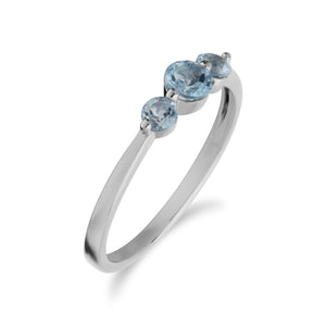 Essential Round Blue Topaz Three Stone Gradient Ring in 925 Sterling Silver