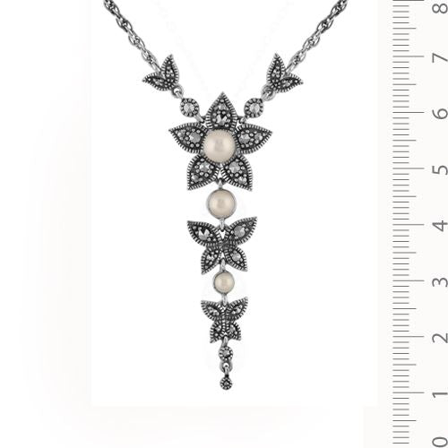 Collana e orecchini con pendente floreale in argento 925, perla rotonda e marcasite