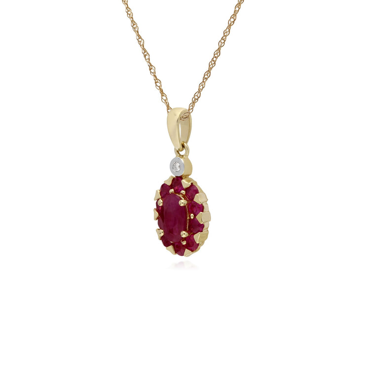 Pendente con montatura ovale in oro giallo da 9 ct con rubini e diamanti su catena da 45 cm