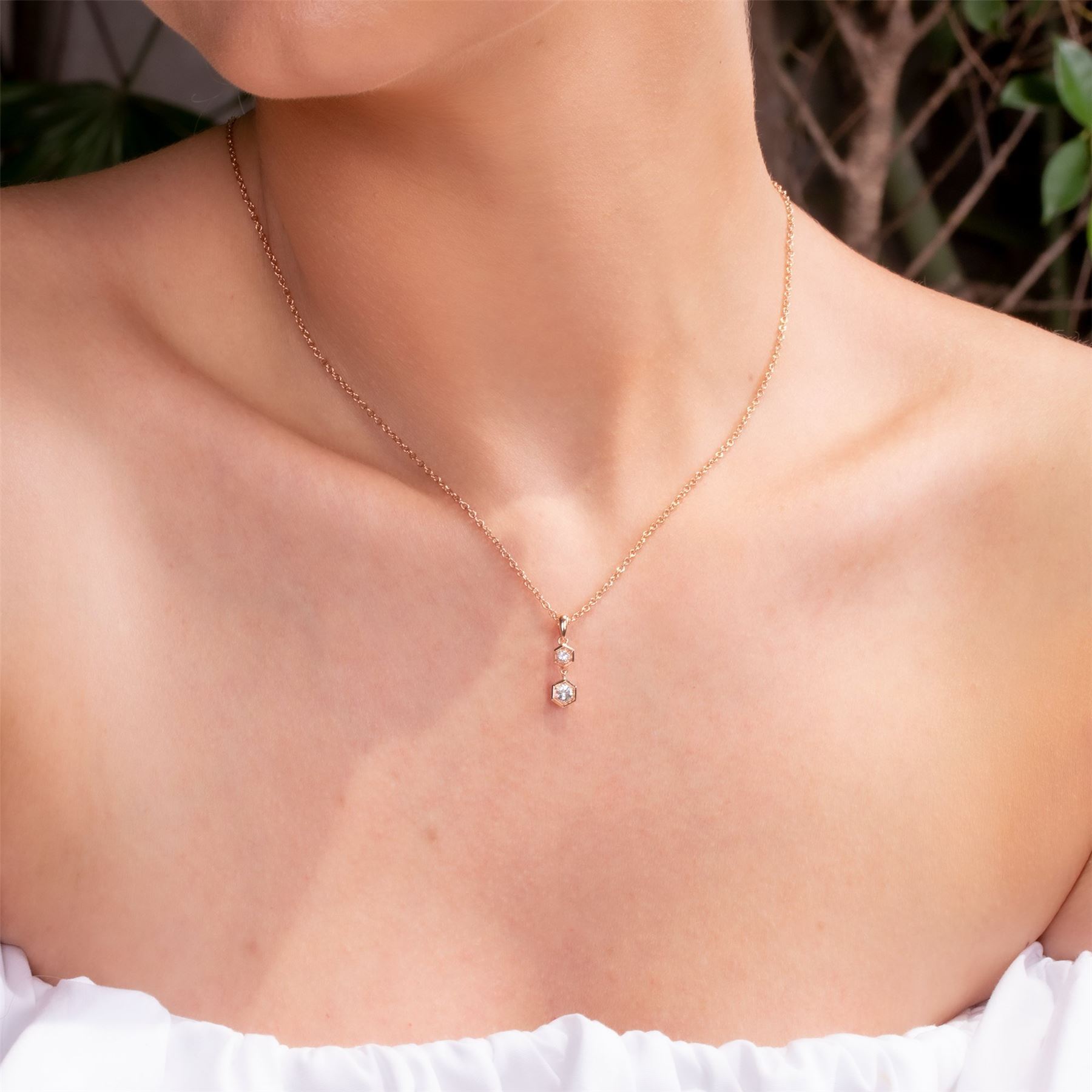 Clear Sapphire Pendant Necklace