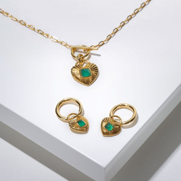 Collana con barra a T della Regina di Cuori con Calcedonio