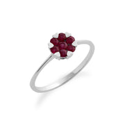 Anello con rubino Gemondo, anello a grappolo floreale in oro bianco da 9 ct con rubino da 0,39 ct