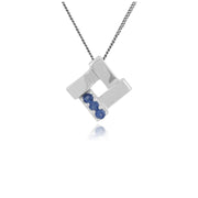 Ciondolo croce quadrata classica in argento 925 con tre smeraldi
